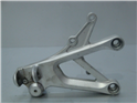 SOPORTE ESTRIBO DELANTERO DCH. - HONDA CBR 600 F 1999-2001